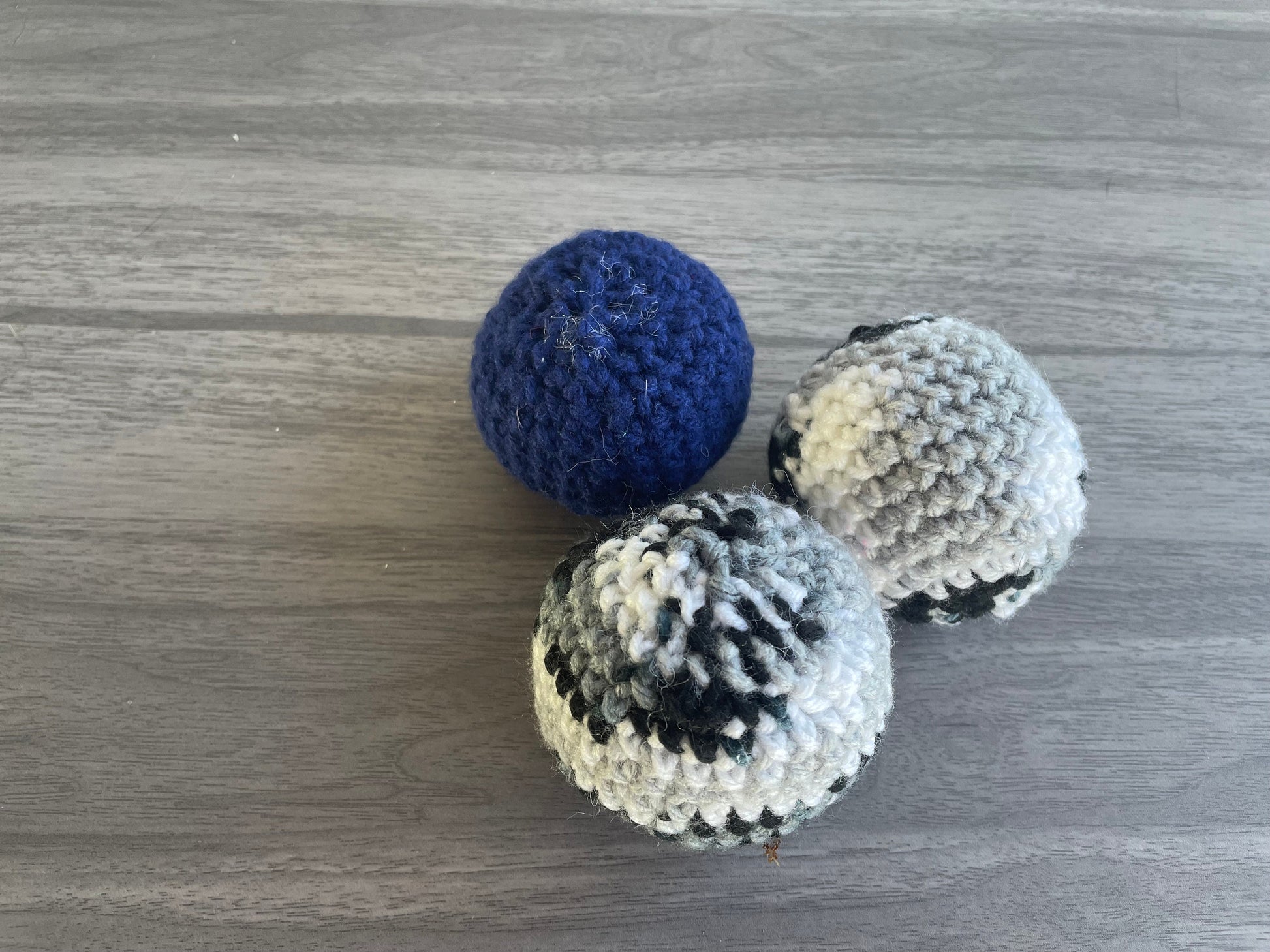 Crocheted catnip ball